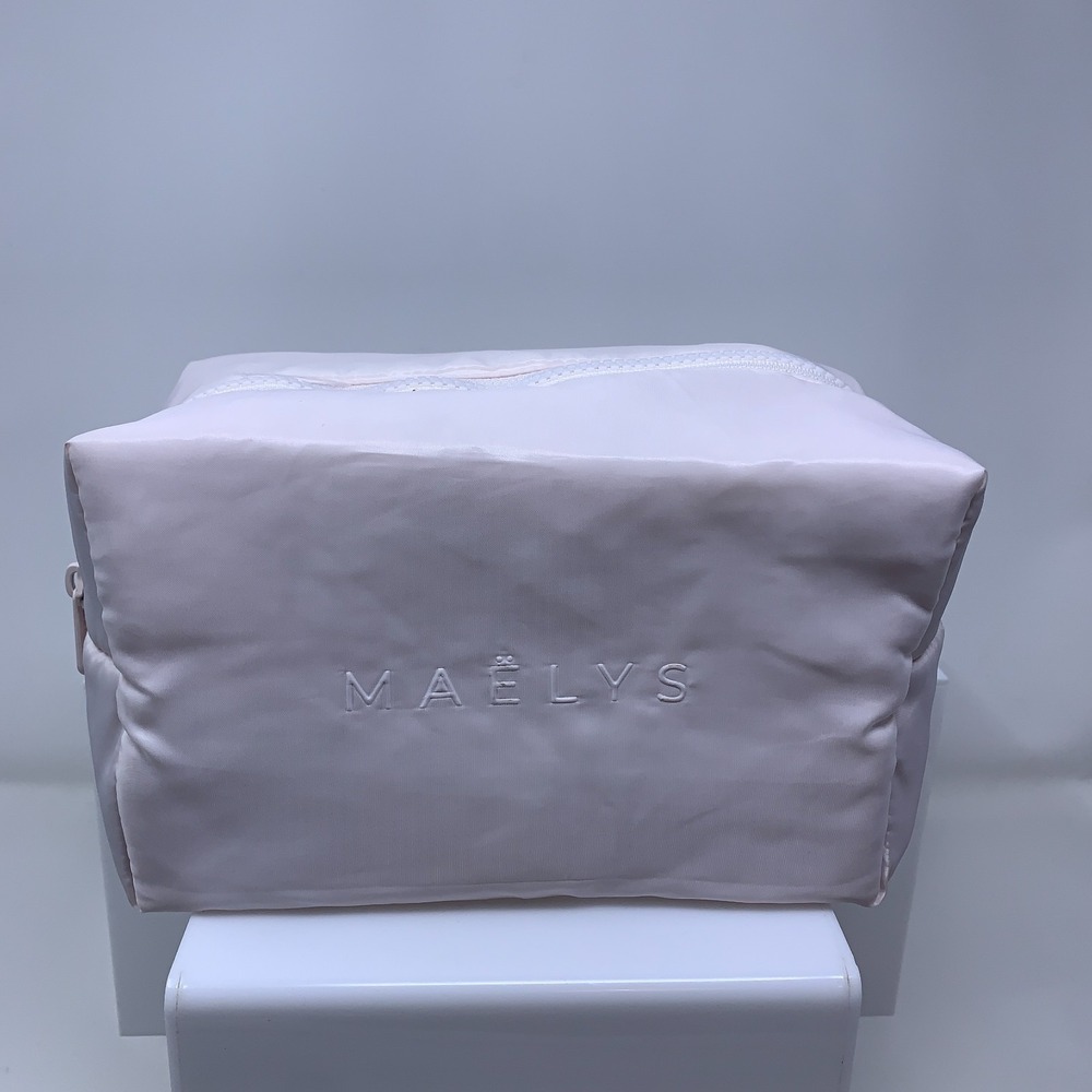 Maelys Light Pink Zipper Close Cosmetic Bag New *Flaw